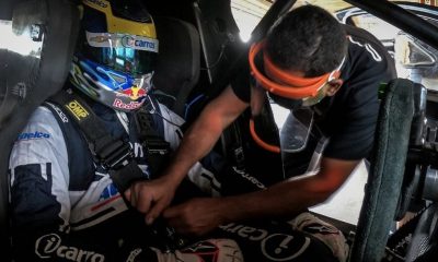 Mecânico de Cacá Bueno usa máscara e face shield