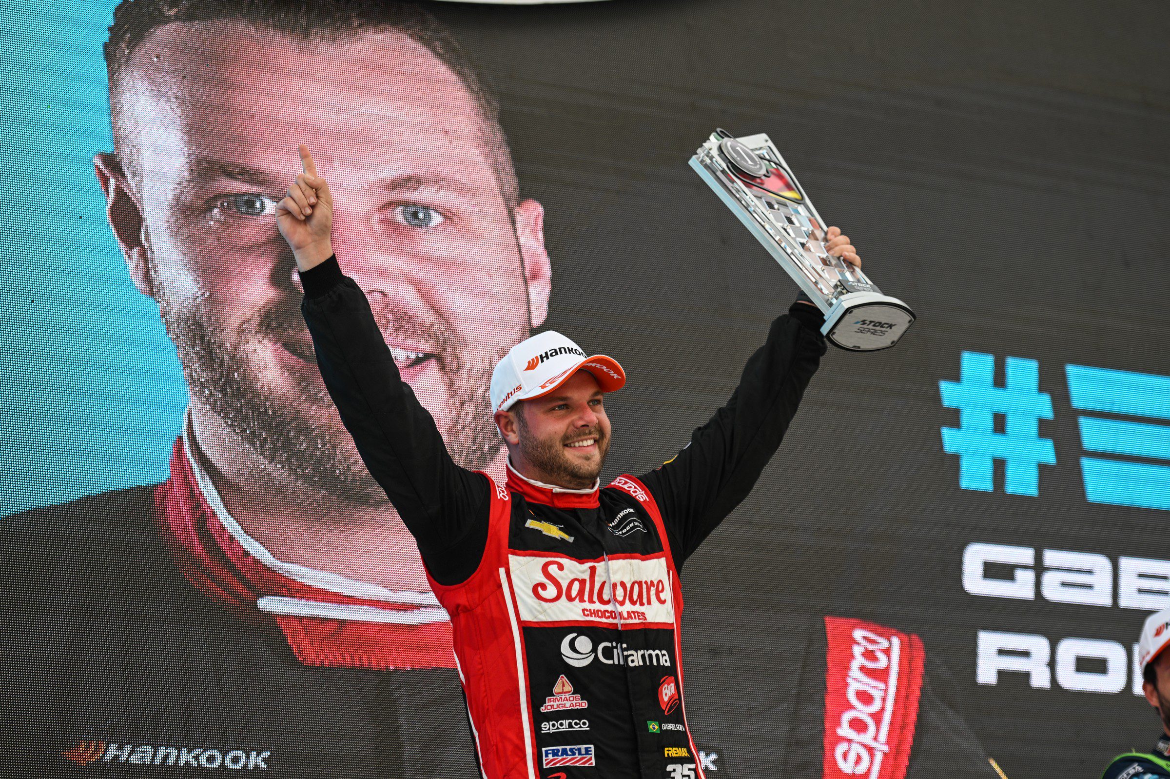 "Voltamos para incomodar na briga pelo título", afirmou Gabriel Robe (Duda Bairros/Stock Car)