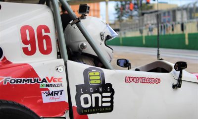 O piloto Lucas Veloso (#96) defende a liderança do Campeonato Paulista de Fórmula Vee em Interlagos