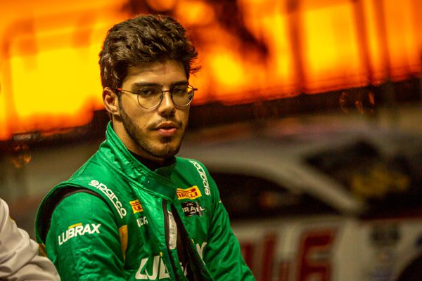 Moscato marcou pontos e recuperou três posições na classificação da NASCAR Brasil