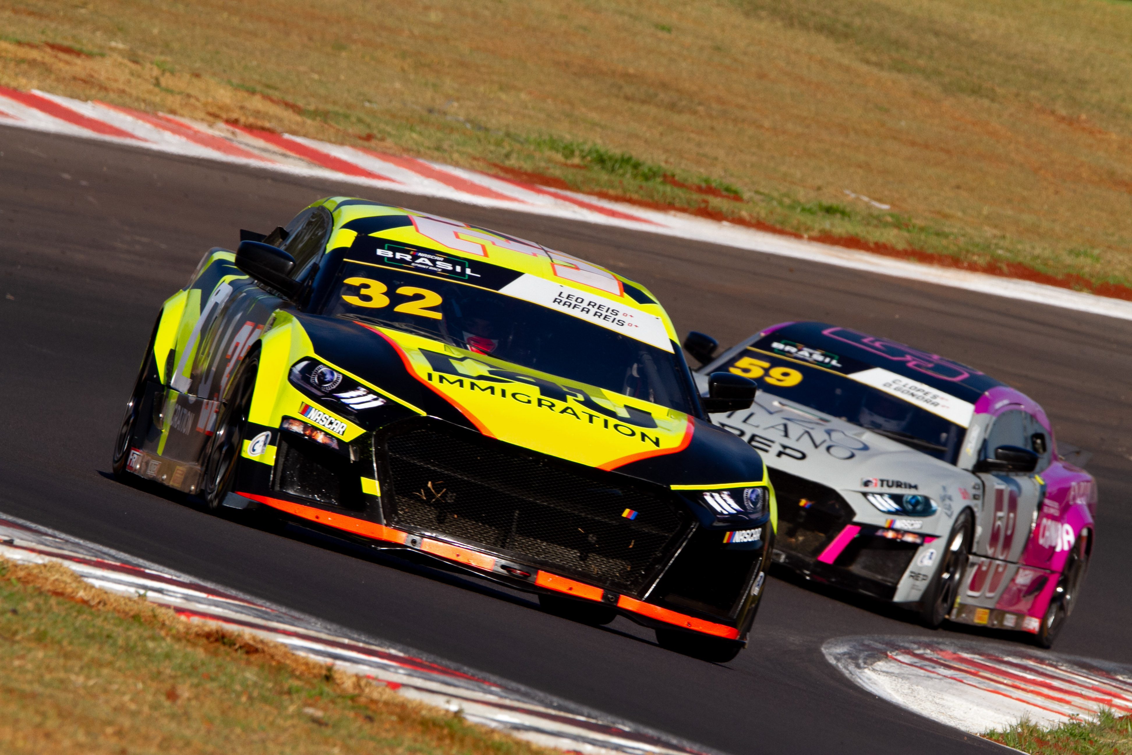 Rafael e Leonardo Reis (Luciano Santos/Nascar Brasil)