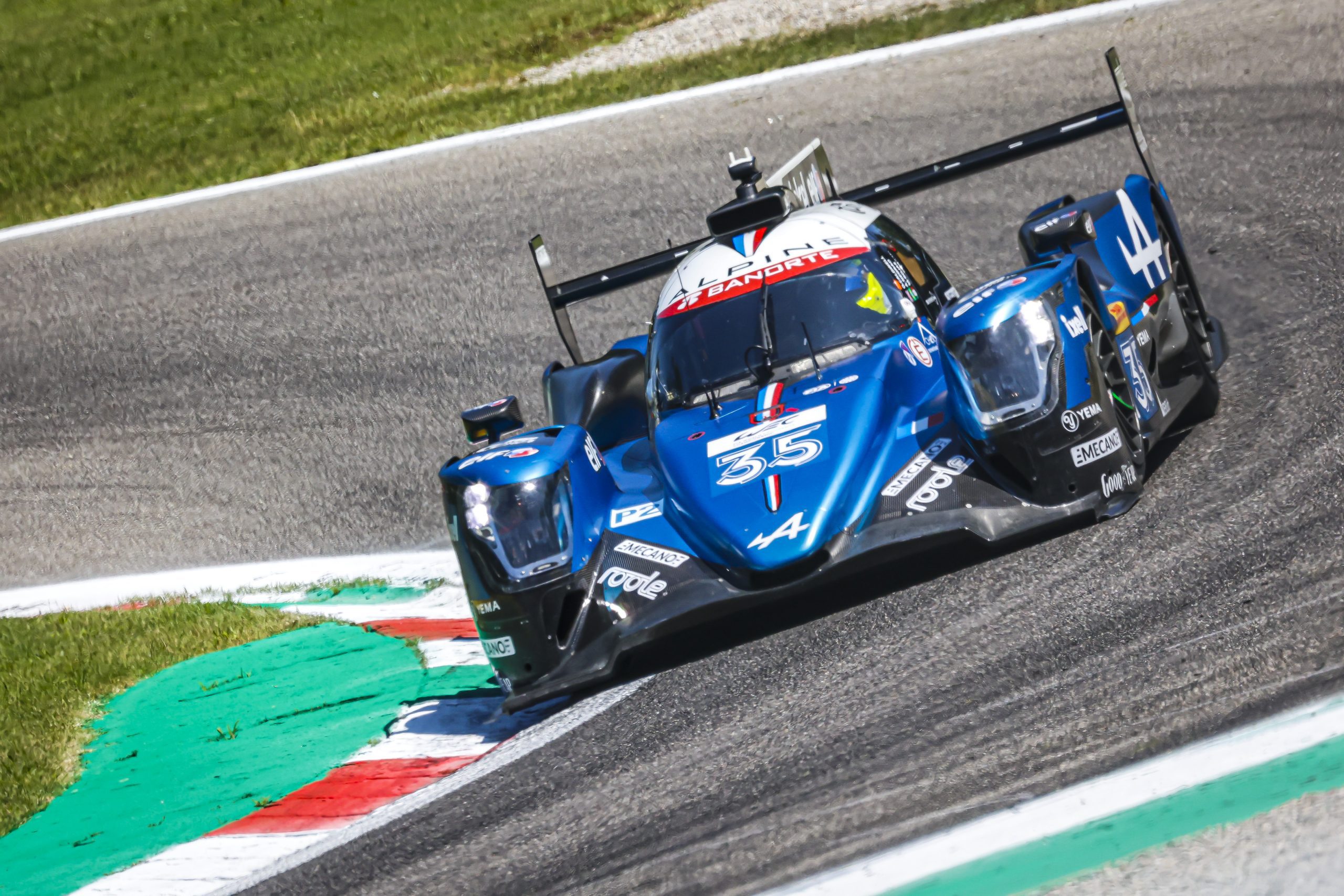 André Negrão tem boas perspectivas com melhora do carro demonstrada em Monza (Paulo Maria / DPPI)