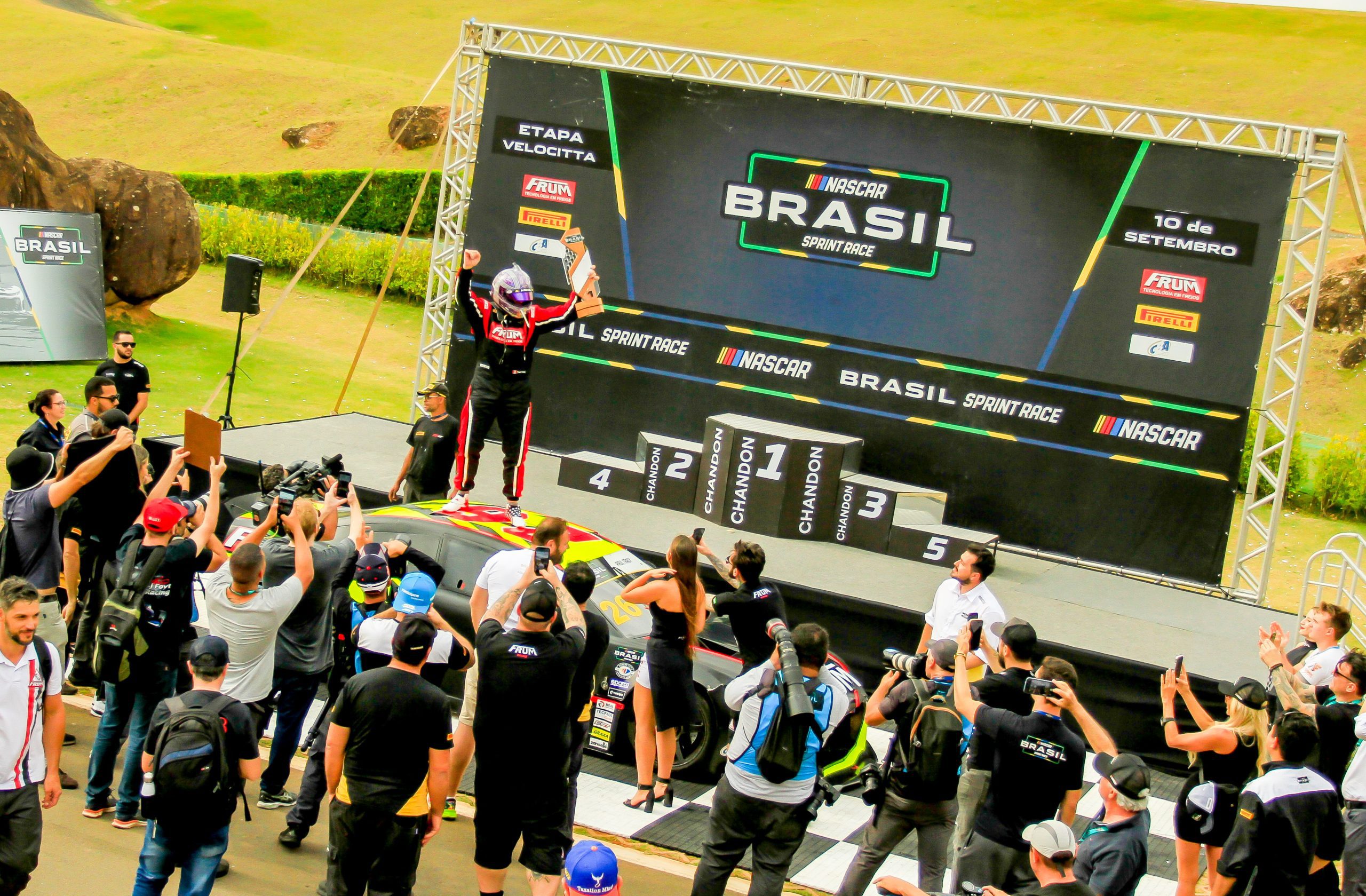 Paul Tracy vencedor da primeira corrida na categoria PRO (Luciano Santos / SiGCom)