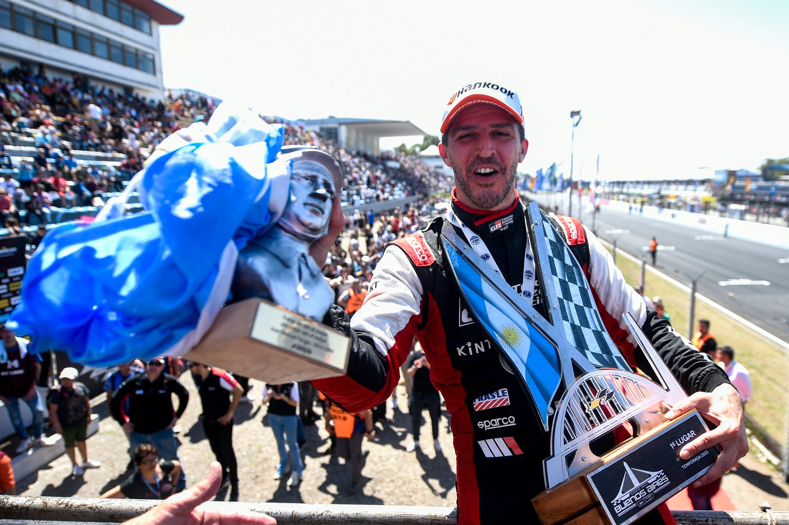 Argentino faturou sua terceira vitória na temporada 2023 da Stock Car (Duda Bairros/Stock Car)