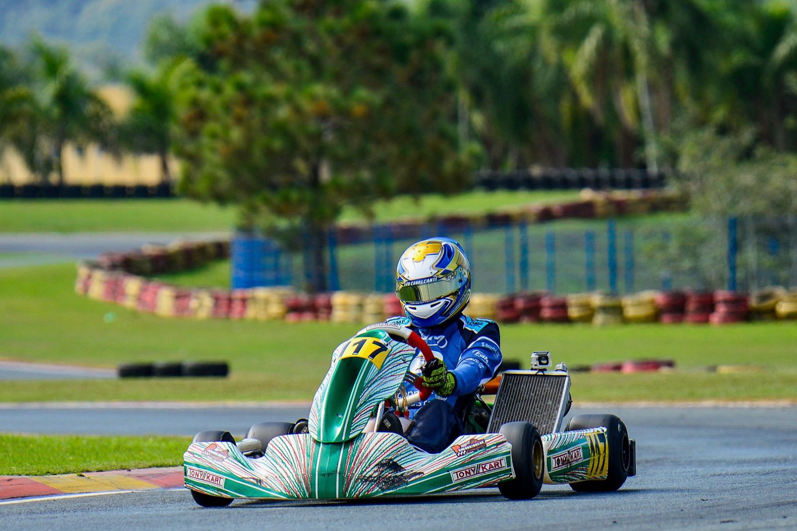 Léo Cavalcanti vai acelerar na categoria Júnior (Gilmar Rose)