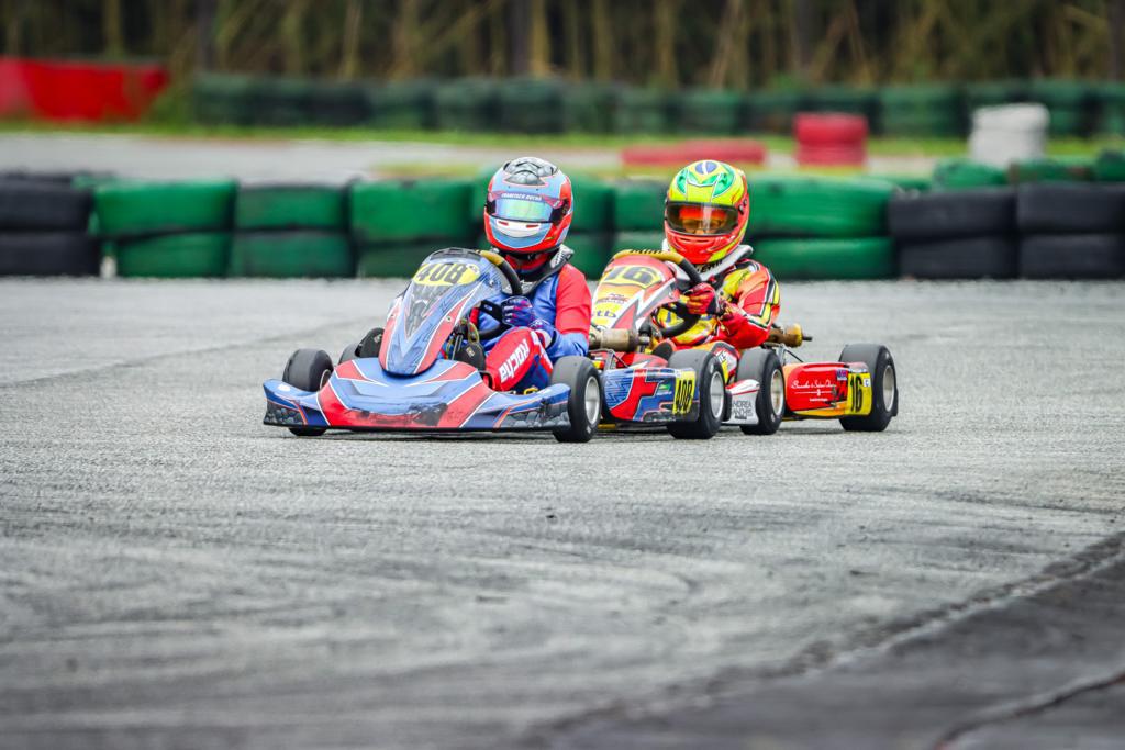 Francisco Rocha e Felipe Sanches (KMCom / DarkSide Karts)