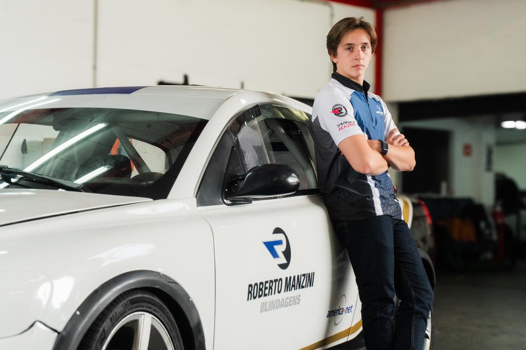 Victor Manzini disputará os três campeonatos da TN e também o título da B Rookie (Rafael Rossener)