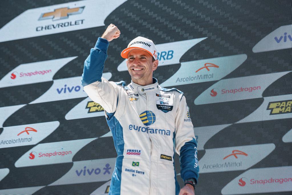 O tricampeão Daniel Serra será um dos pilotos a alcançar marca de 300 corridas (Marcelo Machado de Melo/Stock Car)