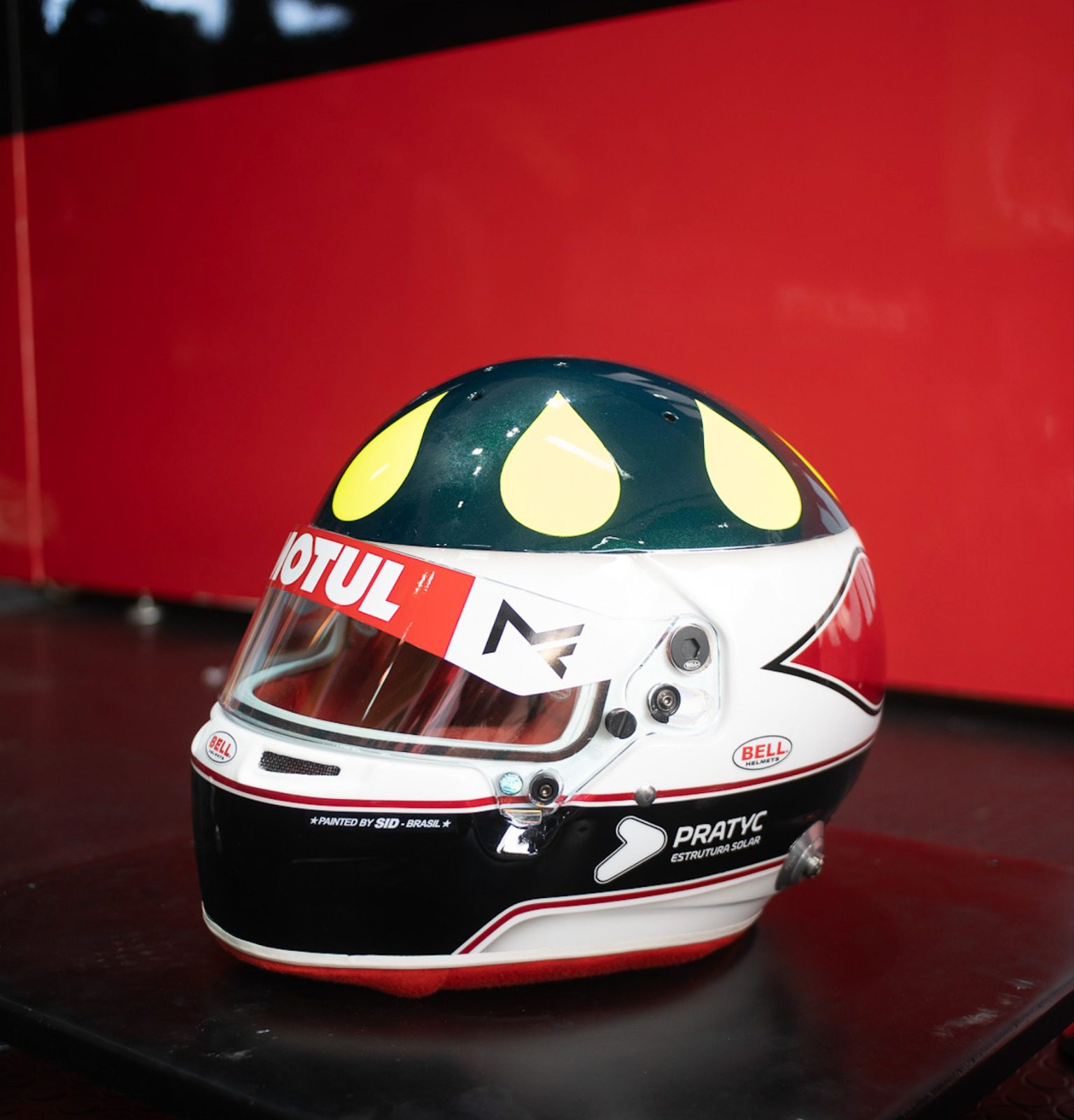 Capacete em homenagem a Wilson Fittipaldi Divulgação