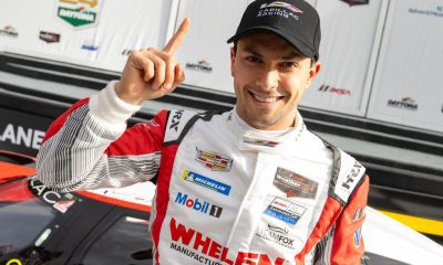 Pipo Derani celebrando a pole em Daytona em janeiro (José Mário Dias)