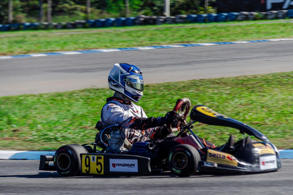 Dudu Ferraz (KMCom / Cleev Racing)