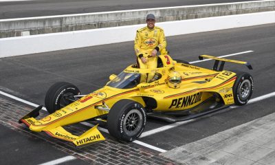 Pole Scott McLaughlin em seu submarino amarelo. Foto/ Reprodução: John Cote/ IndyCar