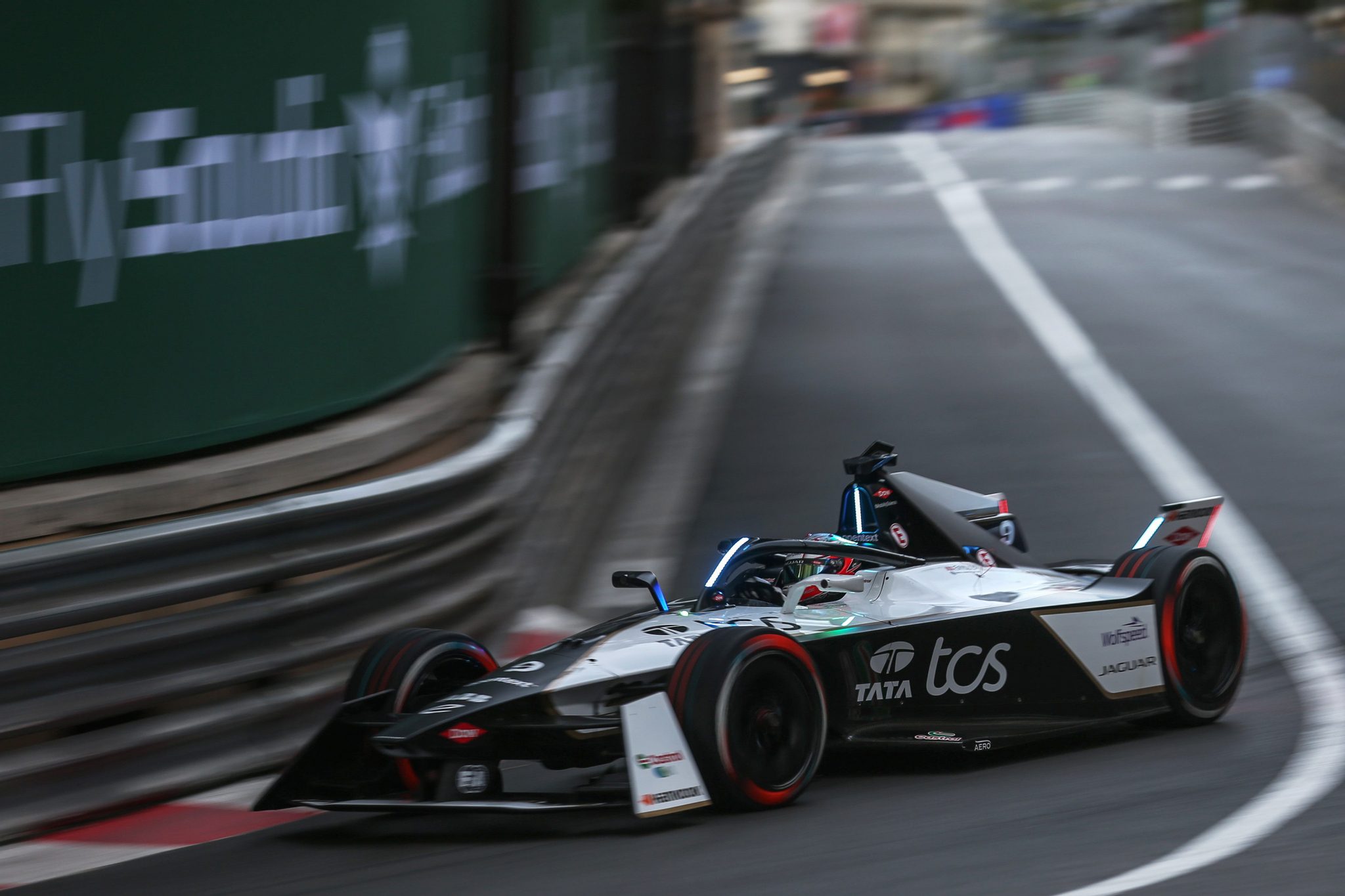 Mitch Evans é o mais rápido no TL1 do E-Prix de Mônaco. Foto/Reprodução: Dom Romney/Fórmula E