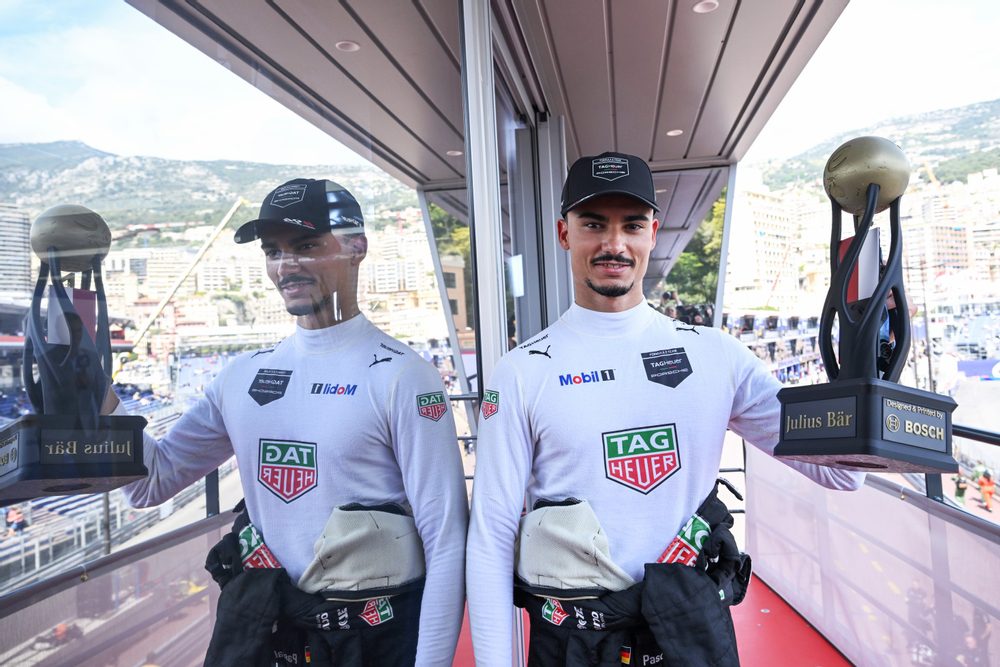 Pascal Wehrlein após conquistar pole em Mônaco. Foto/Reprodução: Sam Bagnall/ Fórmula E