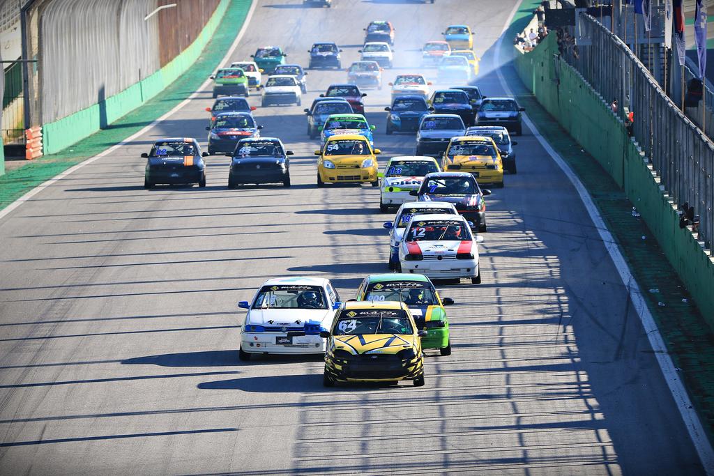 Sede da 2ª etapa de 2024, Interlagos abrirá a próxima da Gold Turismo em janeiro (Daniel Gomes/SigCom)