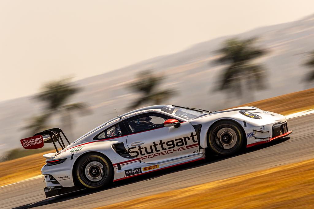 Porsche 911 GT3 R de Marcel Visconde/Ricardo Mauricio/Marçal Müller (Rodrigo Guimarães)