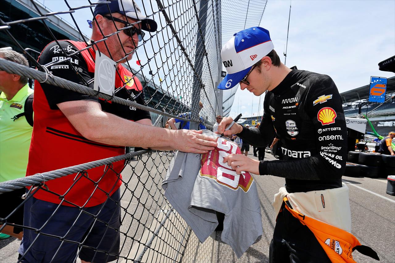 Callum Ilott em sua participação na Indy 500 de 2024. Foto/ Reprodução: Paul Hurley/ IndyCar