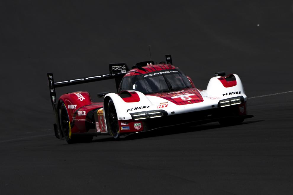 Porsche Penske Campbell