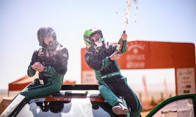 Budtikevitz e Lunardi comemoram ótimo resultado da Bulldog Racing no Sertões (Victor Eleutério/Fotop)