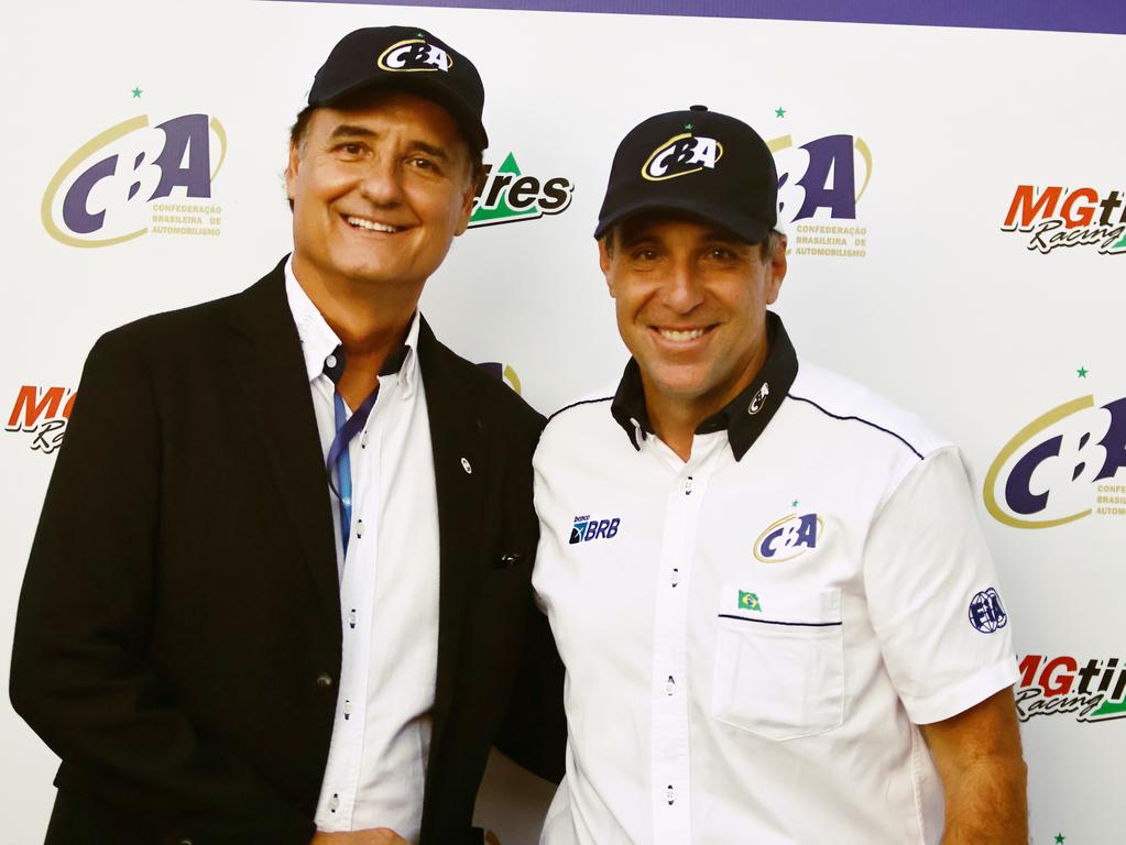 Giovanni Guerra (à esq.) e Rubens Carcasci: momento especial do kart brasileiro (Fabio Oliveira / Radical Motors)