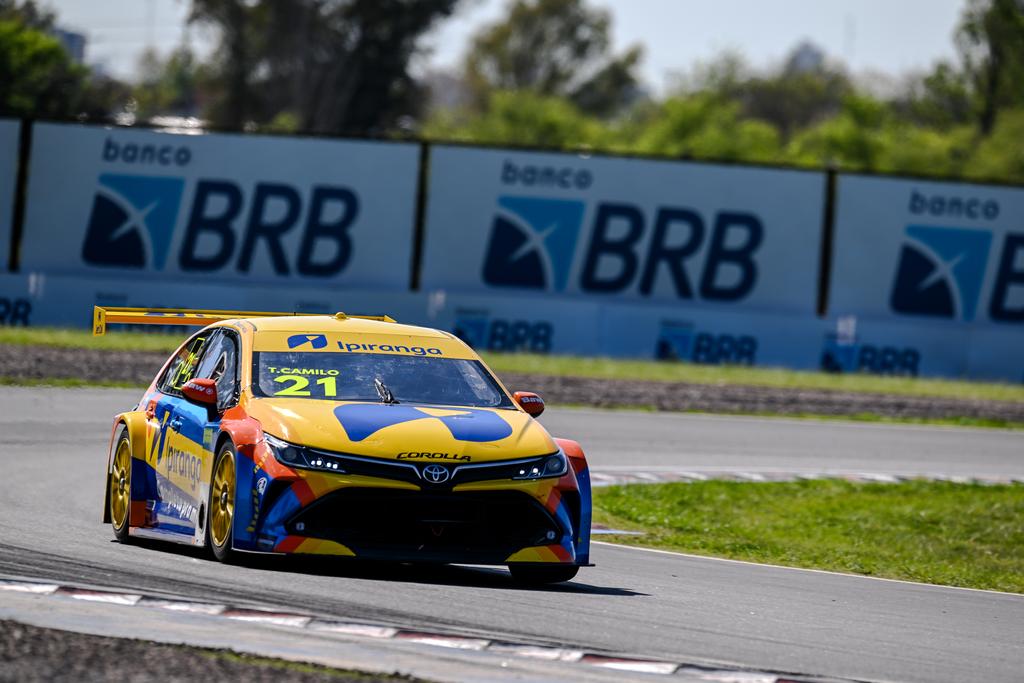 Thiago Camilo foi o autor da volta mais rápida desta sexta-feira em Buenos Aires (Duda Bairros/Stock Car)