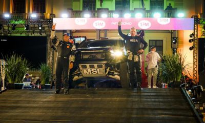 Gunter Hinkelmann e Weidner Moreira na apresentação dos compeditores (Bia_art / MSL Motorsports)