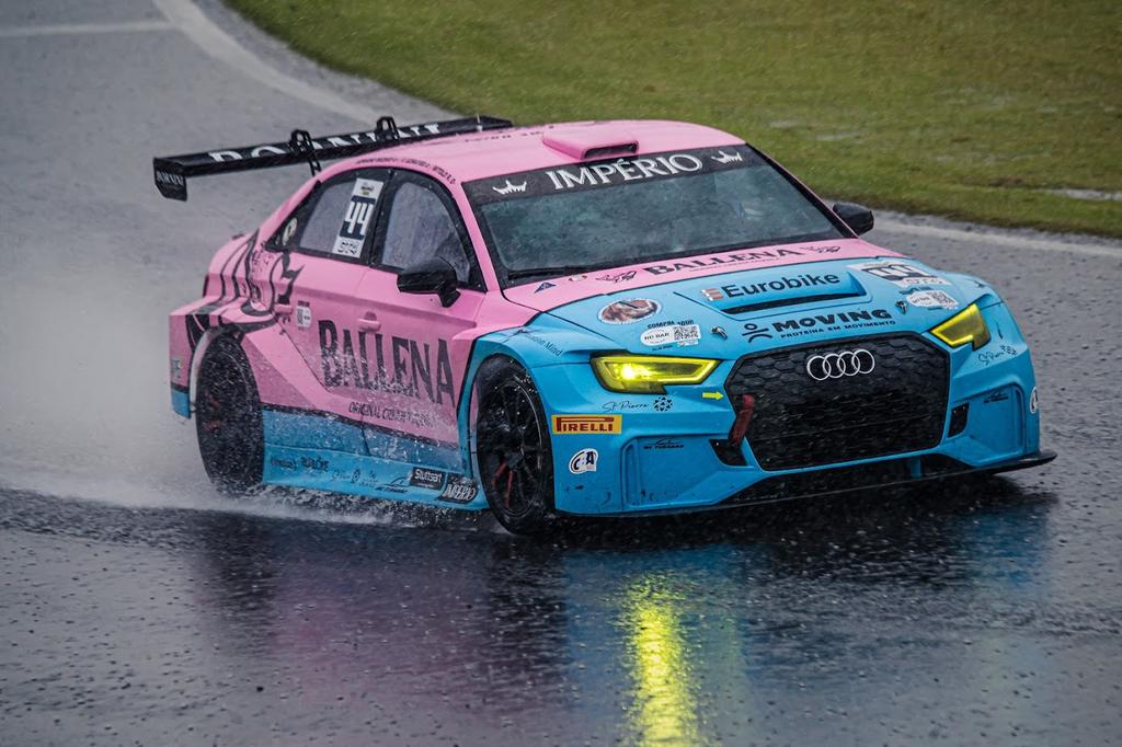 Audi RS 3 LMS de Fernando Gorayeb/Witold Ramasauskas (Rafa Catelan/Eurobike)