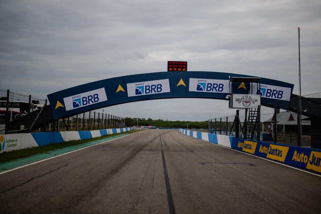 El Pinar, no Uruguai, recebe etapa de contornos decisivos para o campeonato (Duda Bairros/Stock Car)