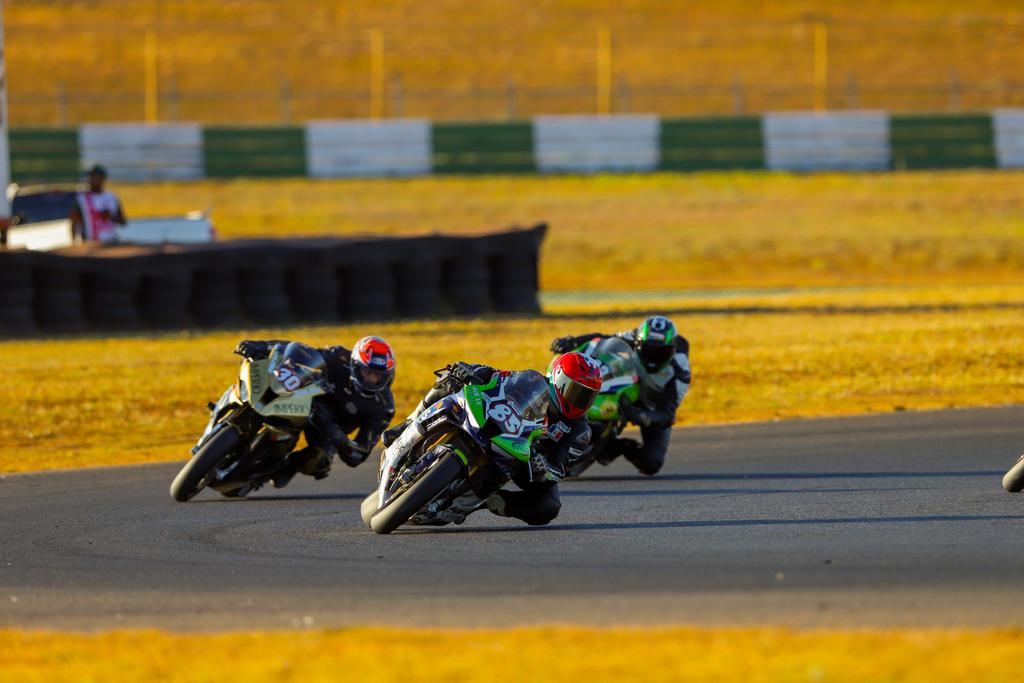 Eduardo Marques (85) compete pelos dois campeonatos (MOTO1000GP/Grelak Comunicação)