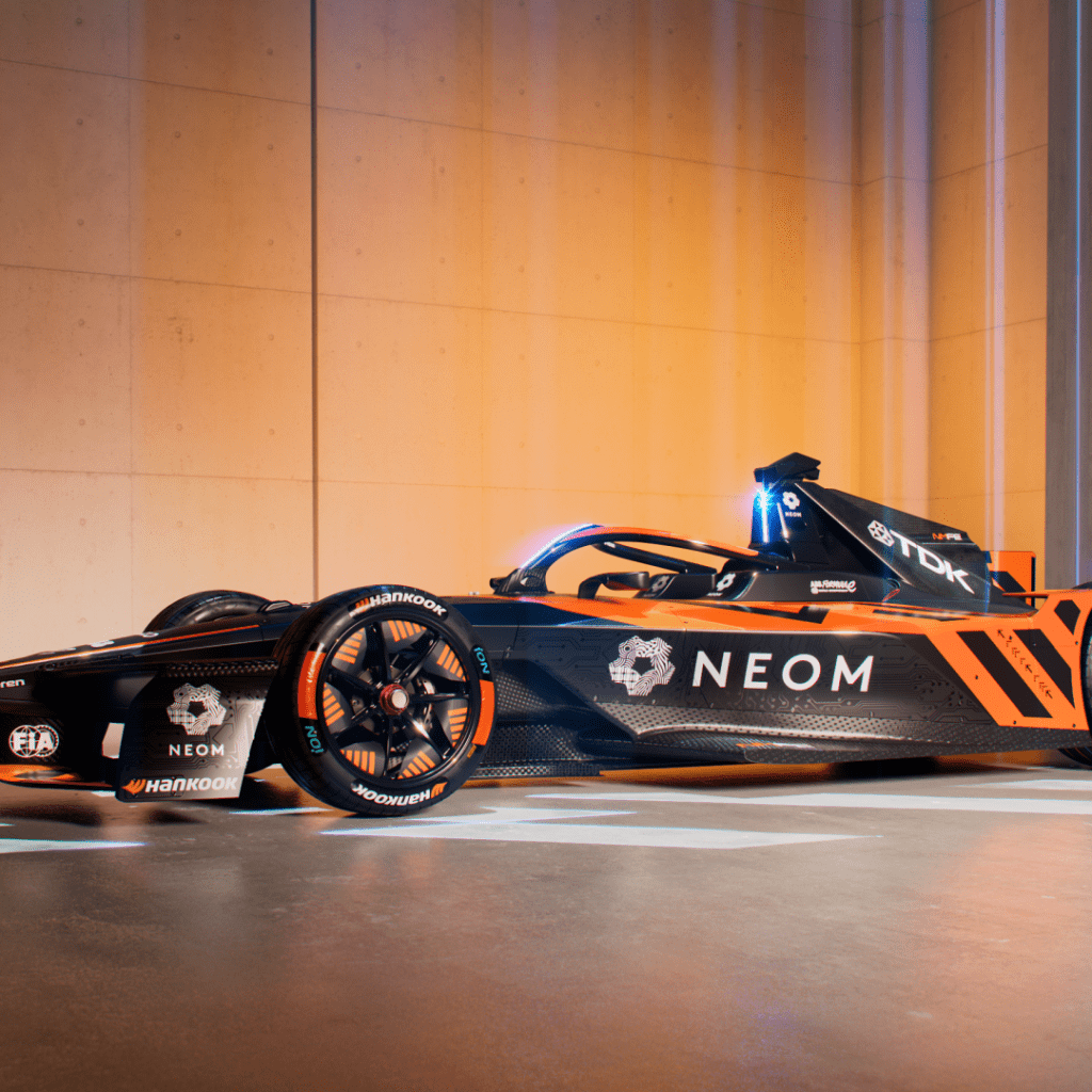 Neom Visual NEOM McLaren Fórmula E revela sua nova identidade visual para a ...