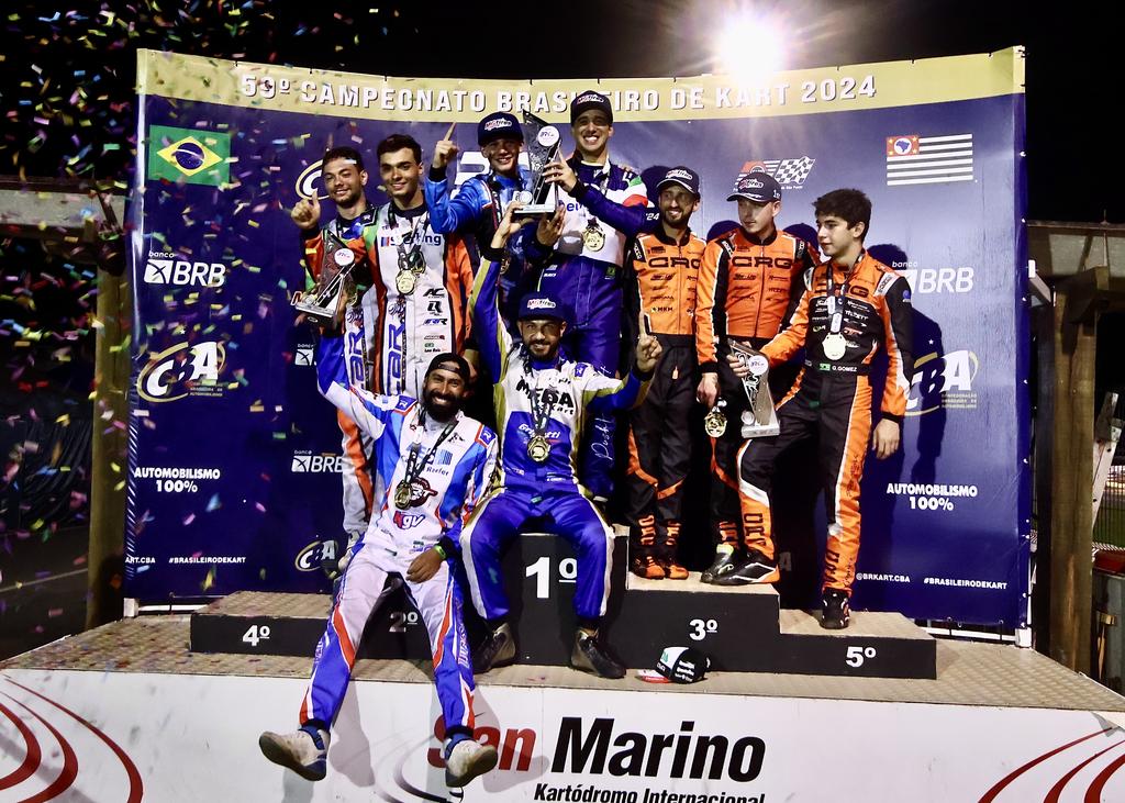 Pódio da Endurance F4 Geral (Fábio Oliveira / Divulgação)
