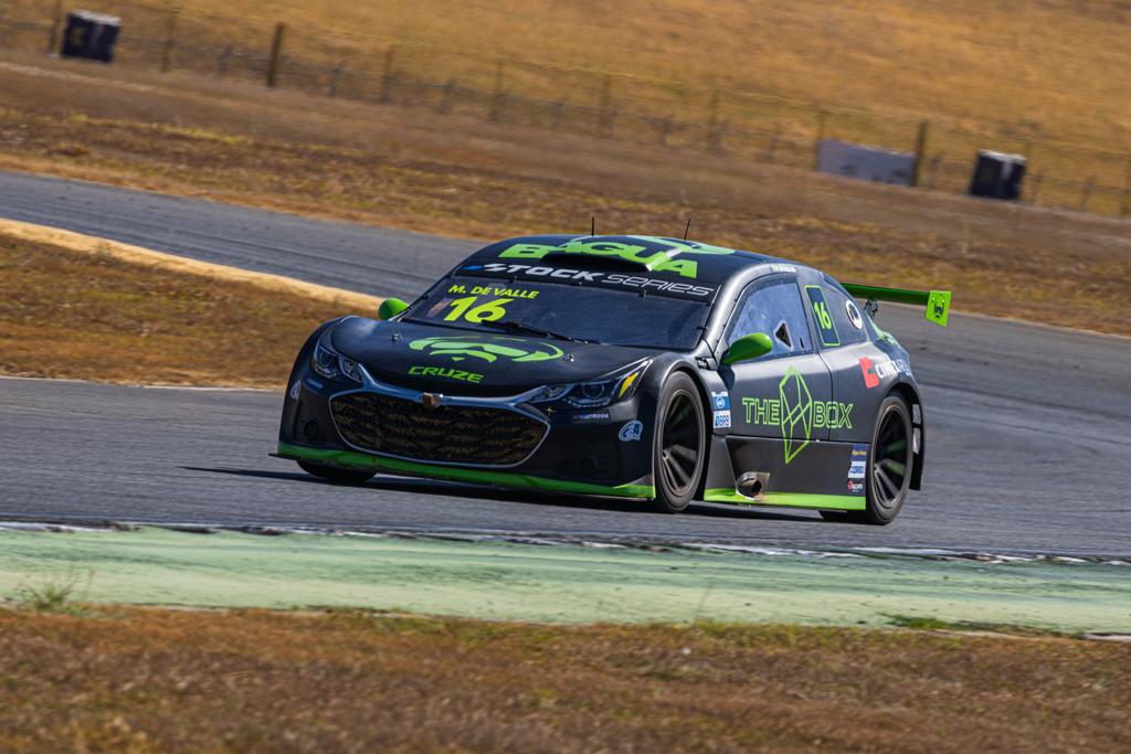 Após lesão, Mathias de Valle volta a acelerar na Stock Series (Rafael Ferreira)