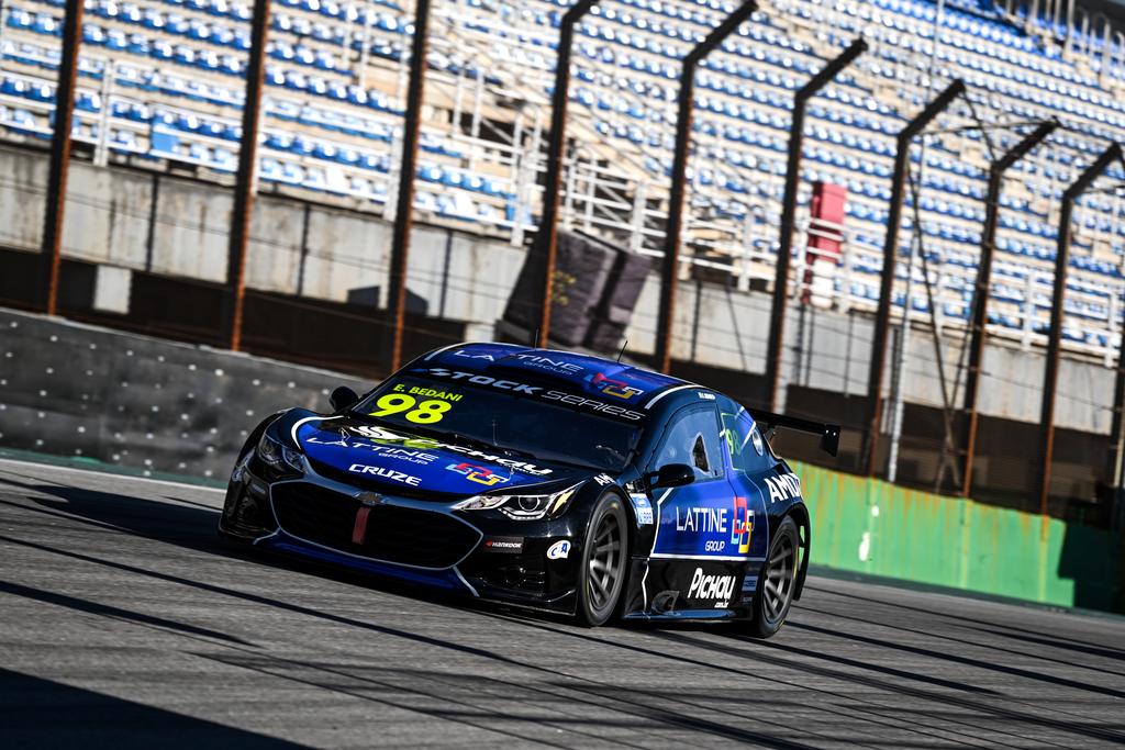 Enzo Bedani busca o título e o superprêmio ofertado ao campeão da Stock Series (Duda Bairros/Stock Car)