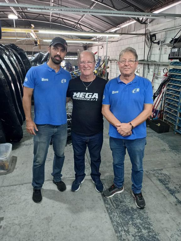 Ariel Lima, Waldíbio Ferraz (Mega Kart) e Ricardo Bignotto (Mega Kart)