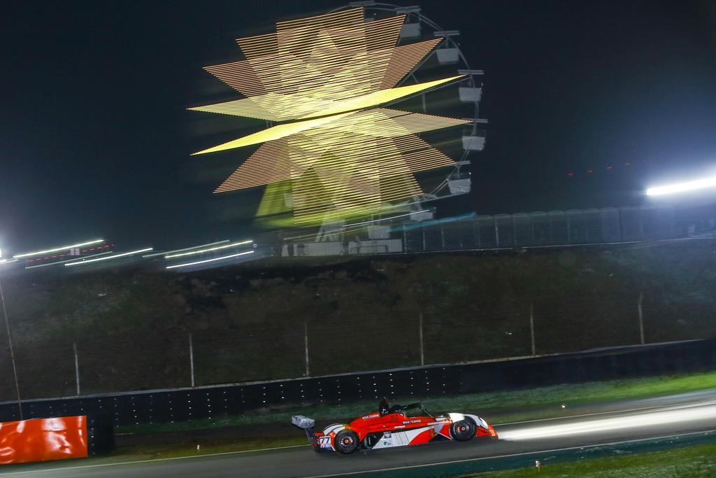 Itapira Racing durante a noite na edição 2024 dp GP Cidade de SP 1000 Milhas (Divulgação / Humberto da Silva