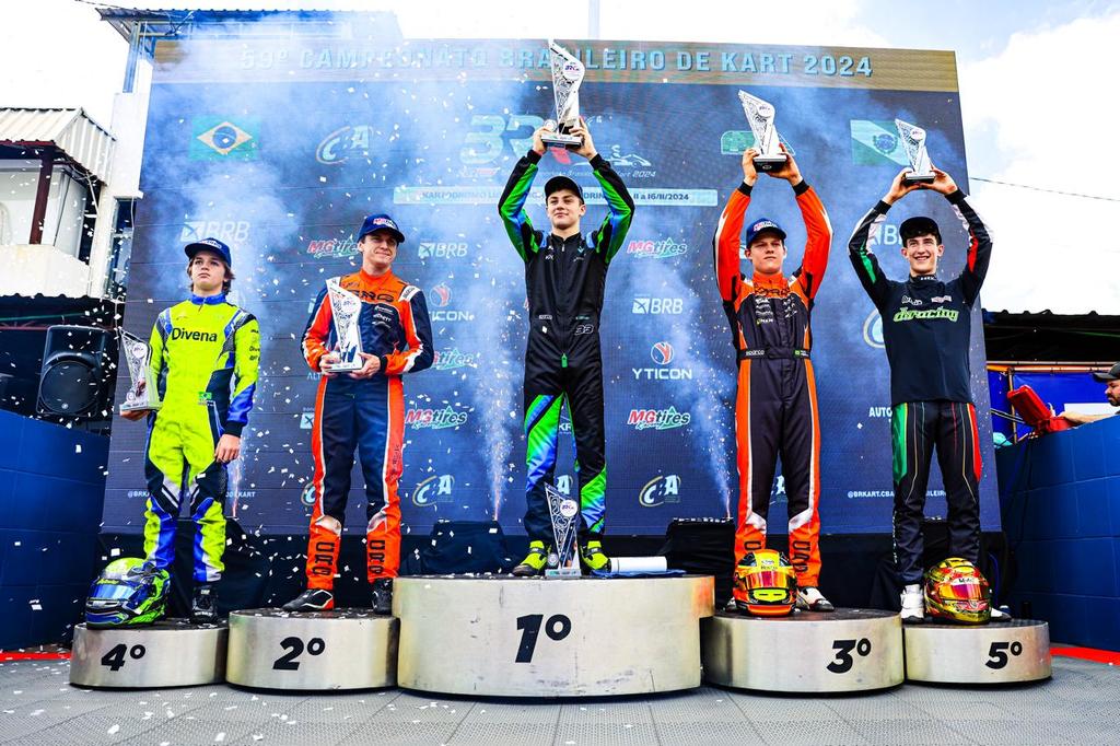 Victor Tieri foi campeão brasileiro em Londrina (Darkside Karts)