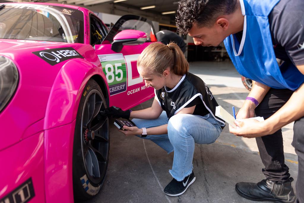 Estágio em Motorsports na Porsche Cup (Agência Vai Foto/CFA)