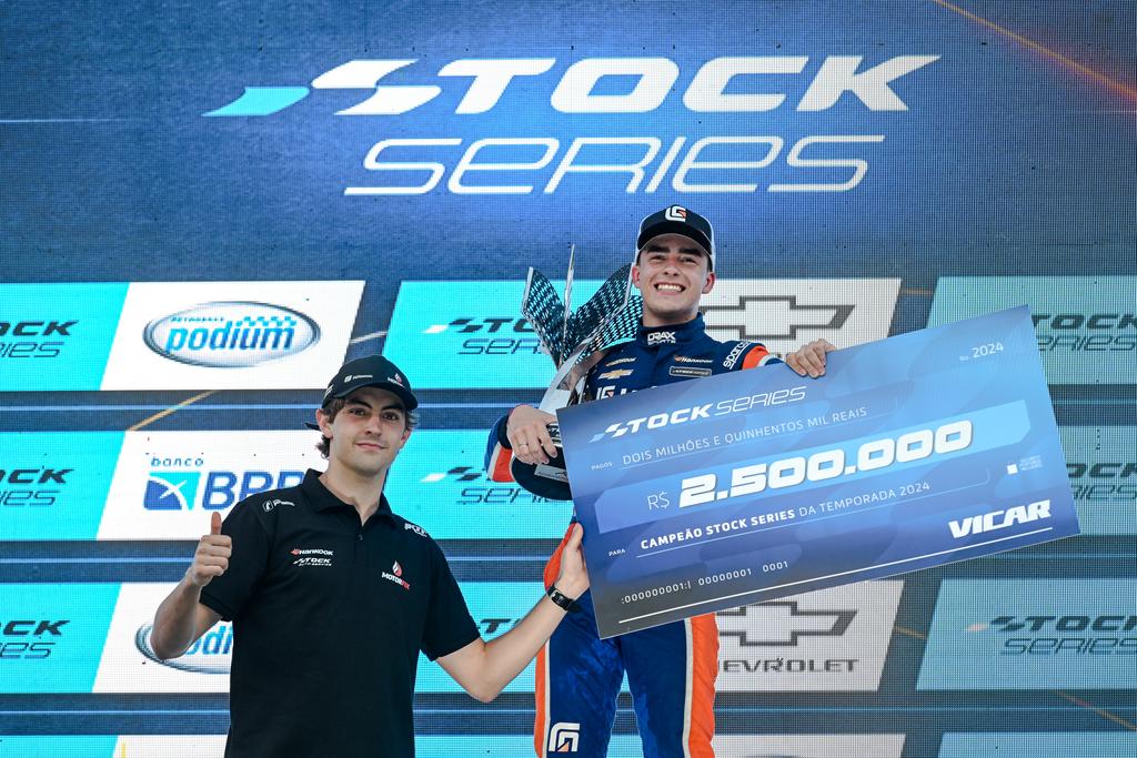 Campeão receberá o equivalente a R$ 2,5 milhões para subir à Stock Car Pro (Duda Bairros/Stock Car)