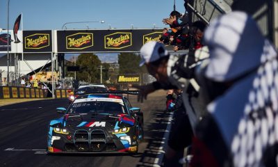 BMW M4 GT3 de Augusto Farfus, Sheldon e Kelvin van der Linde vence em Barthurst (BMW Motorsport)