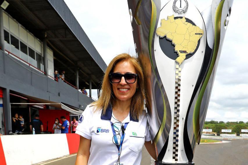 Fernanda Gonçalves: relacionamento com imprensa (Divulgação)