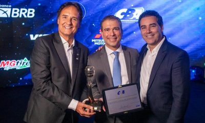 Giovanni Guerra (CBA), Paulo Henrique Costa (BRB) e Lincoln Oliveira (Vicar) (Capacete de Ouro/Divulgação)