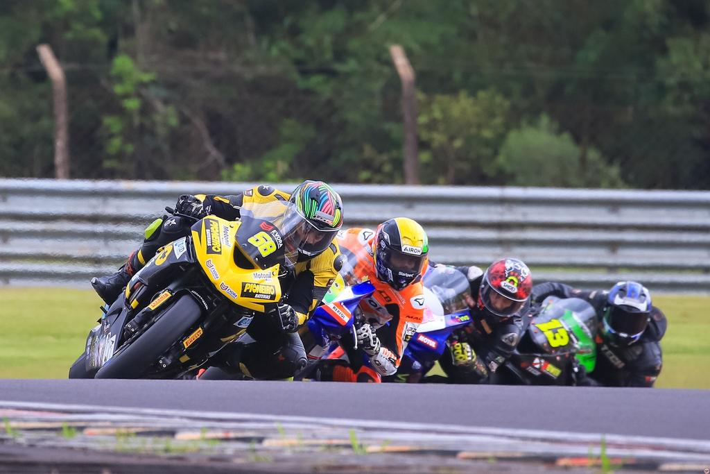 Abertura da temporada em Cascavel tem expectativa de intensas disputas (MOTO1000GP/Grelak Comunicação)