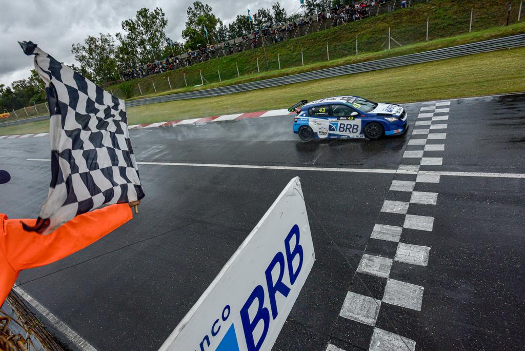 Futuro campeão receberá a maior premiação do conceito TCR em todo o mundo (Hernán Capa)