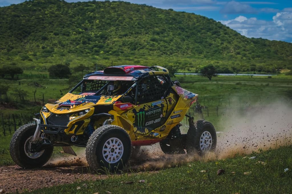 Bruno Varela consagrou-se campeão do RN1500 (Rapha Rodrigues/DFotos