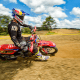 Bruno Crivilin, da equipe Honda Racing, líder da Elite e da categoria E2 no Brasileiro de Enduro 2025. Crédito: Ney Evangelista/Mundo Press