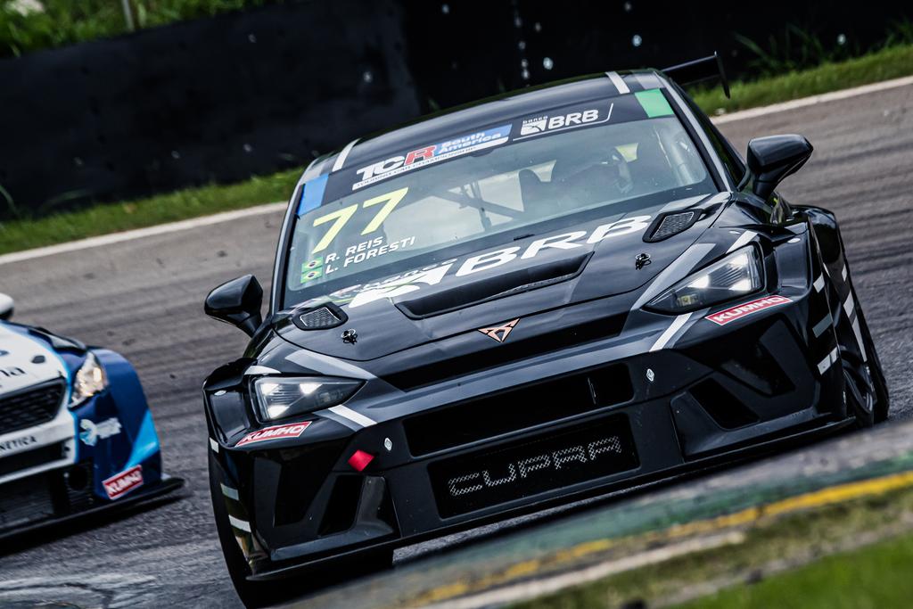 Raphael Reis é o único piloto a ter feito todas as corridas na categoria (Rafa Catelan/TCR South America Banco BRB)