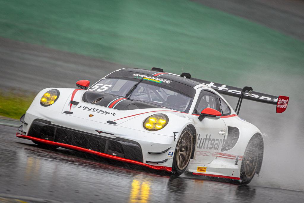 Porsche 911 GT3 R de Marcel Visconde/Ricardo Mauricio/Marçal Müller (Rodrigo Guimarães/Stuttgart Motorsport)