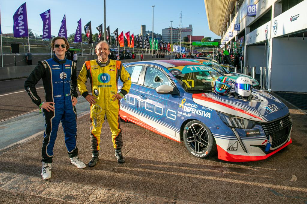 Victor Manzini e Marcos Paioli na Copa Endurance da Turismo Nacional (Vanderley Oliveira)