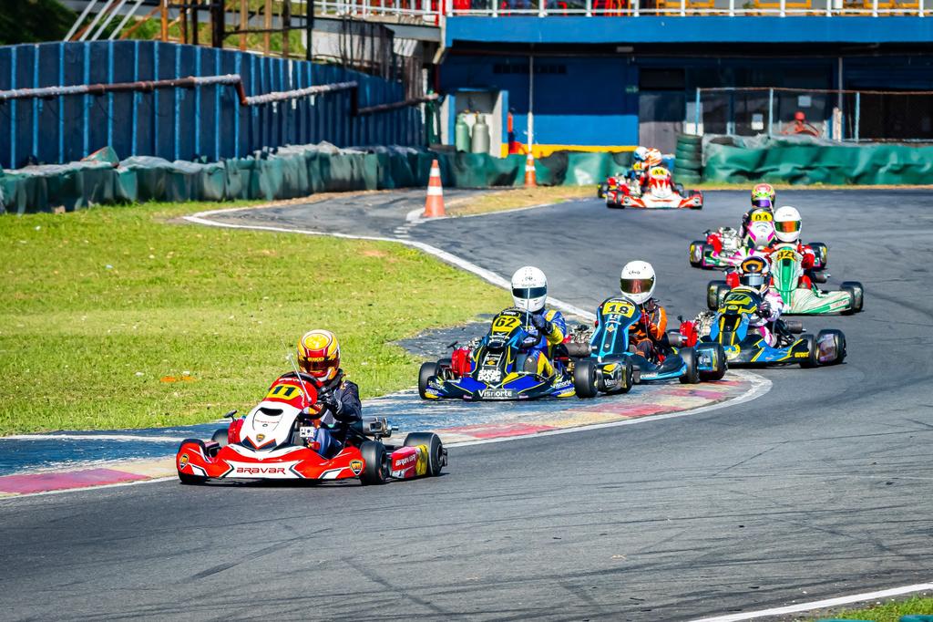 Interlagos foi palco para mais uma rodada da V11 Cup (Tartalho Fotografia)