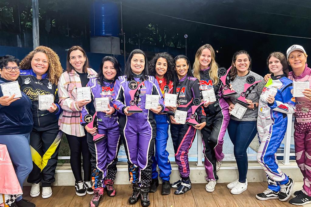 Pódio do Mulheres em Ação no AKSP Interlagos Trophy (Foto: CChristian de Souza